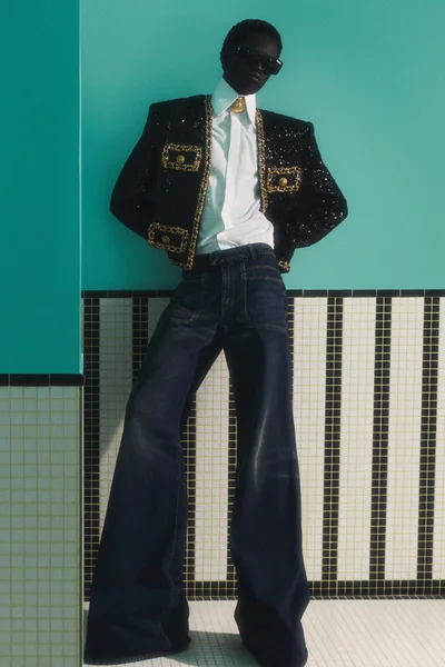 Look 11